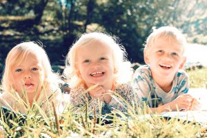 Familienbilder Tübingen; Familien Fotograf; Familienfotografie; Bilder von Familien