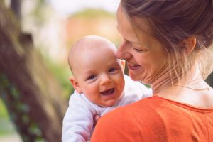 Fotograf Tübingen; Baby Fotograf; Neugeborene Tübingen Fotograf; Foto Tübingen Baby